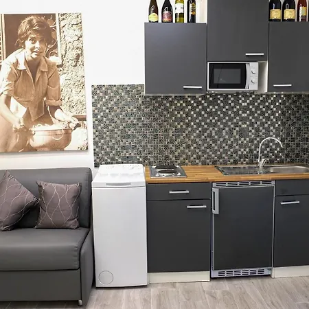 Prestige בית הארחה קטנזארו