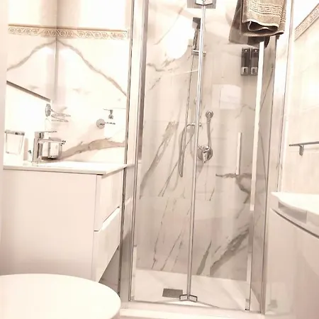 Prestige בית הארחה 3*