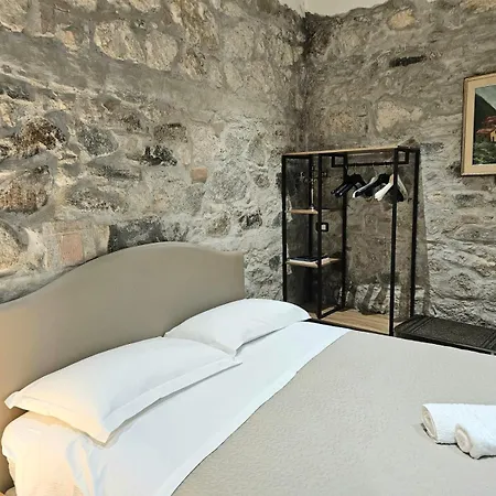 Prestige Guest house